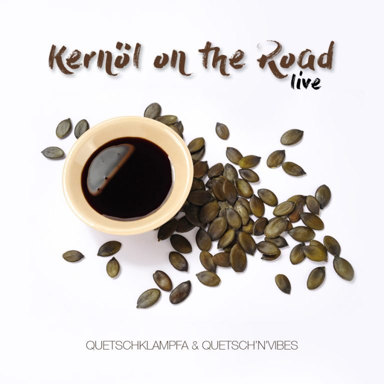 CD-Cover Kernöl on the Road live von Quetschklampfa & Quetsch ’n’ Vibes